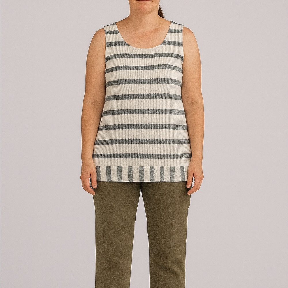Nordstrom Kaileigh Size Large Blue and White Striped Tank Top.
